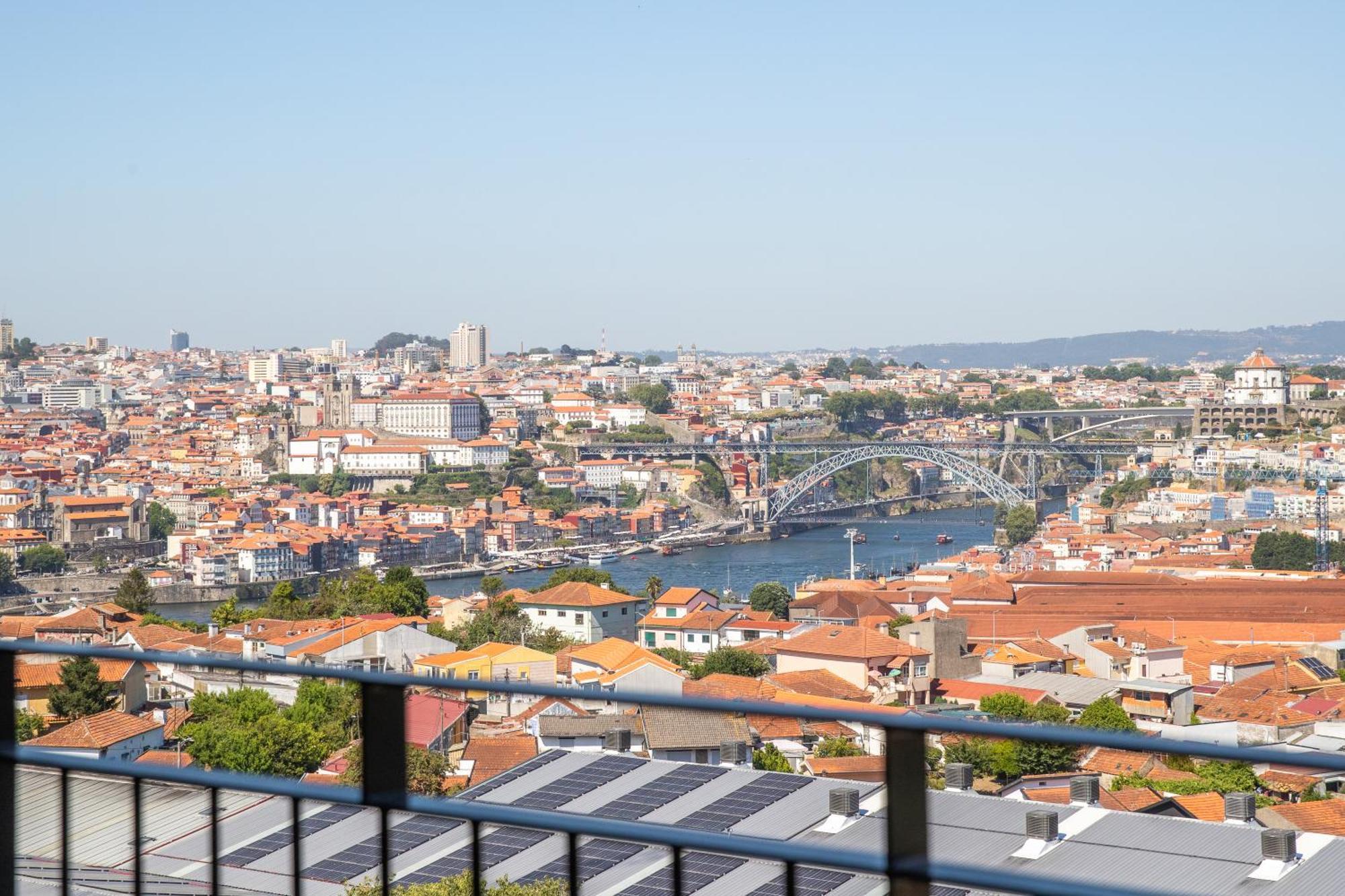 Brand New Luxurious Ap T2 - Amazing View- With Garage Apartment Vila Nova de Gaia Exterior foto